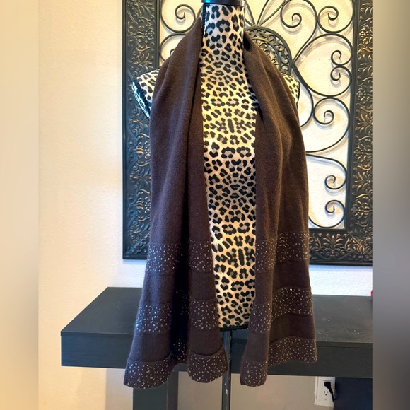 Beautiful cocoa bean cashmere chicos scarf new with tags - Picture 1 of 5